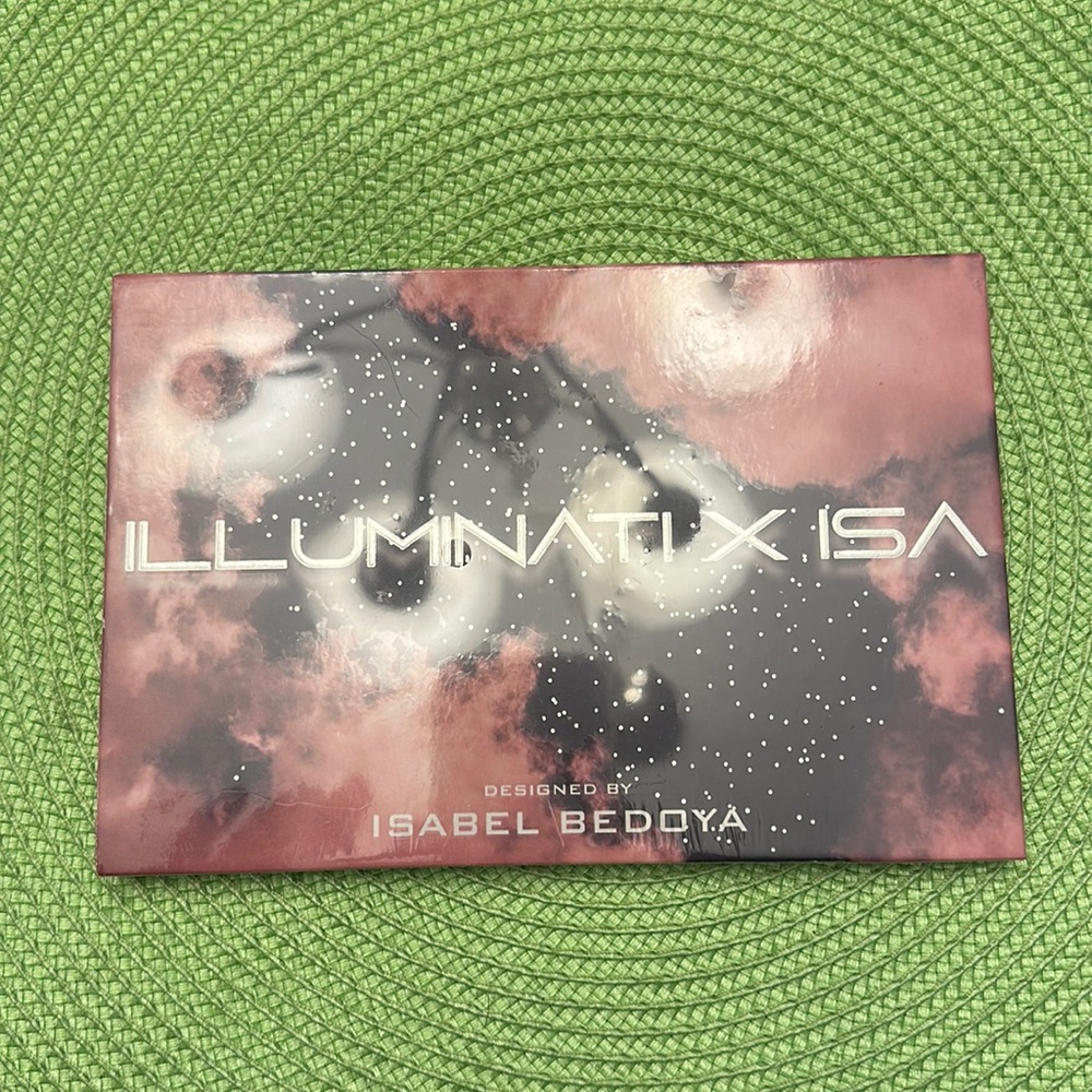 3/$20 Illuminati x ISA by Isabella Bedoya eye shadow palette